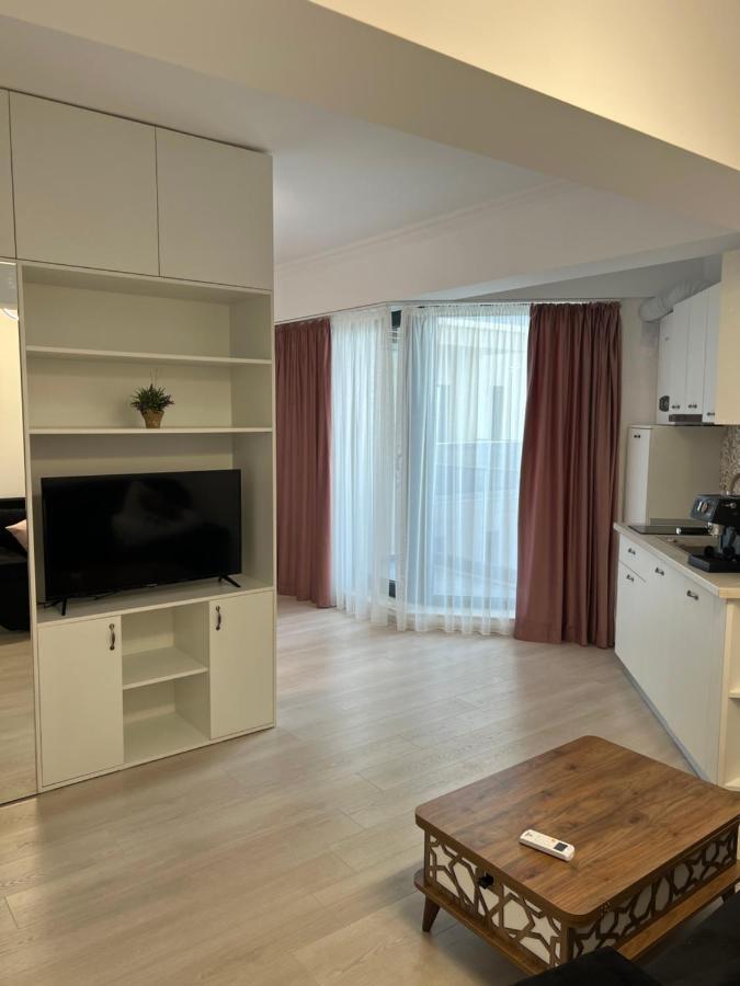 Kitty Studio Sunset Lake Appartement Mamaia Buitenkant foto